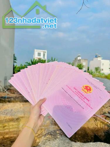 HOT... BUNG 12 LÔ F0 SHR CHỈ 1TY HƠN XÍU TRONG KDC GIÁP PHƯỜNG TÂN PHONG - 1