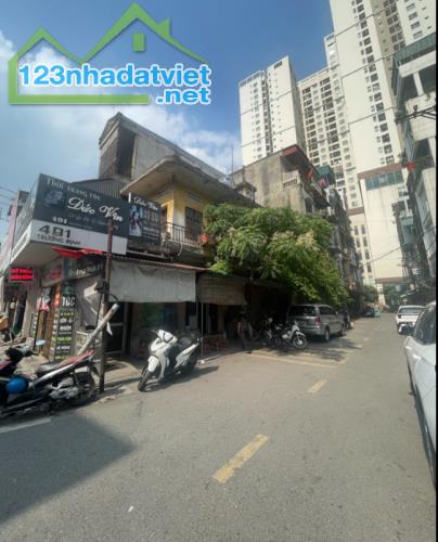 Hồ Linh Đàm - PHÂN LÔ Ô TÔ VÀO CỬA - 60m2 x 5 tầng - thang máy chạy vù vù - VIEW HỒ