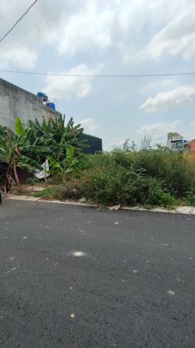 Bán lô đất ĐẸP, NGỘP, RẺ ngay KDC Tân Đức, 100m2 giá 1 tỷ 3, shr sang tên ngay