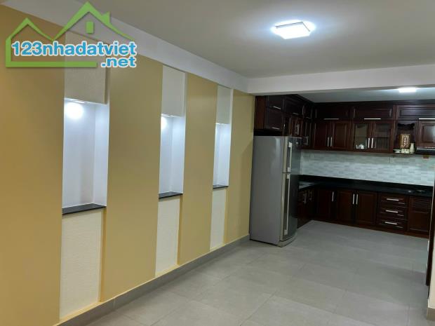 Cho thuê nhà 793/28/1/x Khu Kiều đàm ,Quận 7 dt 5x15m 3 lầu,st - 1