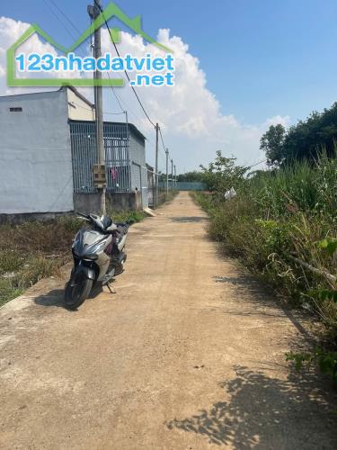 Bán đất Tây Hòa 800 tr 105m2 cạnh kcn bàu xéo
