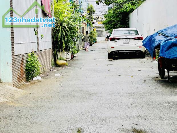 Bán nhà 4 x 14m, HXH Bùi Minh Trực P5-Q8