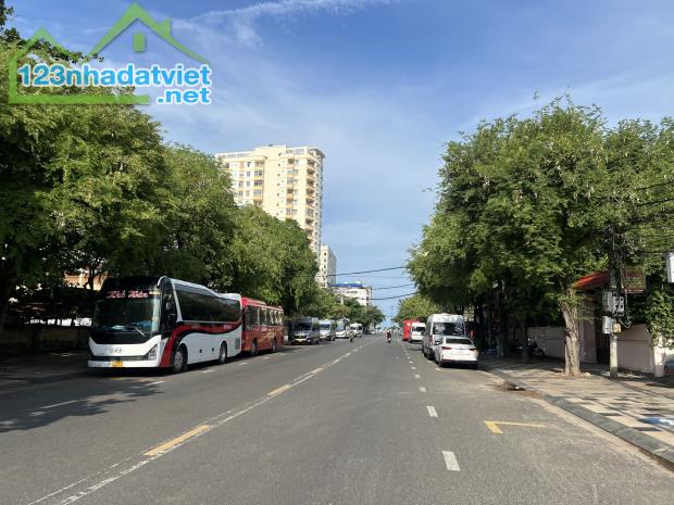 BÁN ĐẤT BIỆT THỰ HẺM Ô TÔ 7M PHAN CHU TRINH CÁCH BIỂN 100M, GIÁ:45TR/M2
