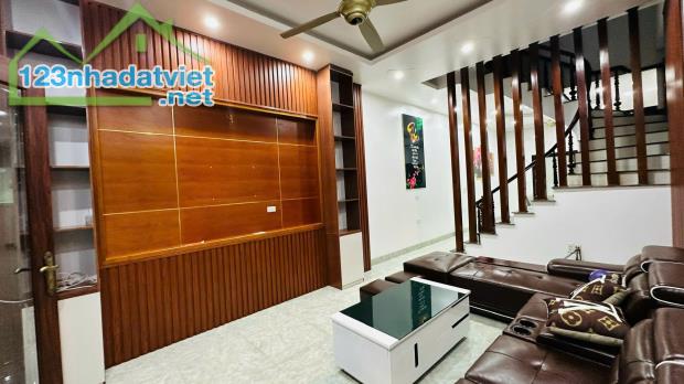 CẦN BÁN CĂN DV HÀNG BÈ ,PHÂN LÔ -VỈA HÈ -ĐƯỜNG 13M -TIỆN ÍCH ĐẦY ĐỦ -GIÁ 12.6 TỶ - 4