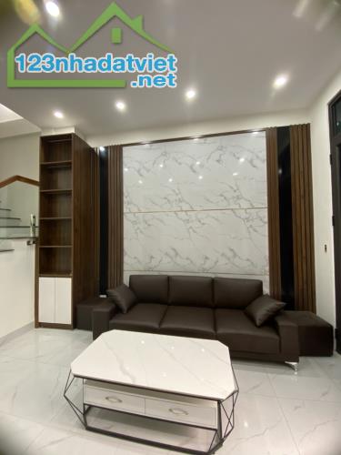 BÁN NHÀ NGÔ QUYỀN-HÀ ĐÔNG OTO ĐỖ CỬA, 40m2 4TẦNG 9,65 tỷ - 1