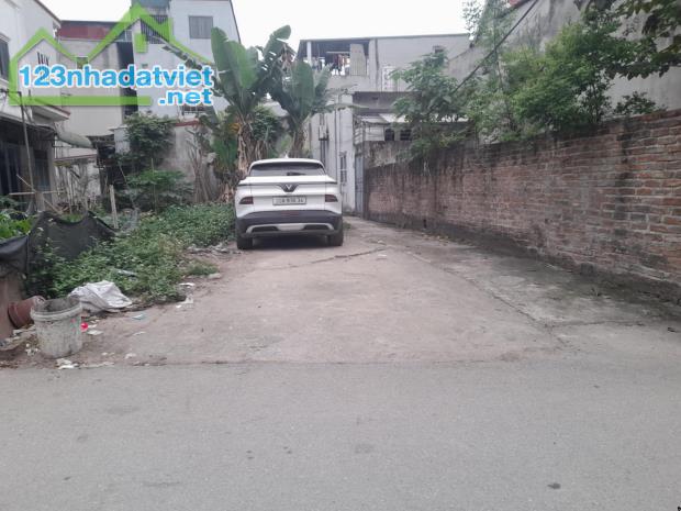 ĐẤT PHỤNG CHÂU ÔTÔ ĐỖ CỬA ĐƯỜNG THÔNG 50M HƠN 2TỶ