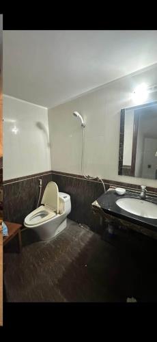 NHÀ ĐẸP NGÔ THỊ NHẬM, PHÂN LÔ, Ô TÔ, 5 TẦNG, 2 MẶT THOÁNG VĨNH VIỄN, Ở NGAY ZÁ 9.6 TỶ - 5