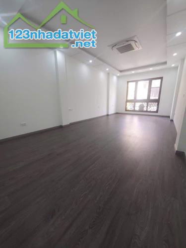 Bán nhà Phạm Văn Đồng, 47m2, phân lô, ô tô, nội thất lung linh,  nhỉnh 8tỷ. - 4