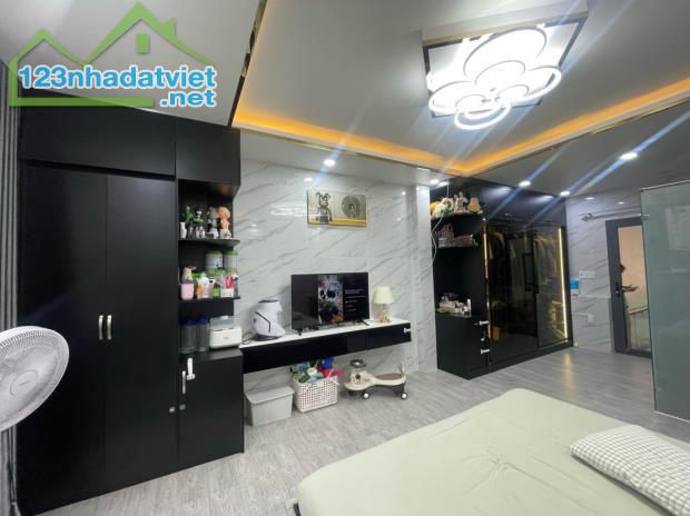 BÁN NHÀ HẺM 60 LÂM VĂN BỀN, TÂN KIỂNG - 2 TẦNG - HẺM XE TẢI VÀO TẬN NƠI - 2