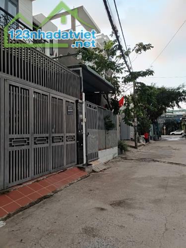 👉  BÁN NHÀ ĐƯỜNG BÙI CÔNG TRỪNG, THANH XUÂN 52, QUẬN 12, 94M2, 4.7 TỶ - 1