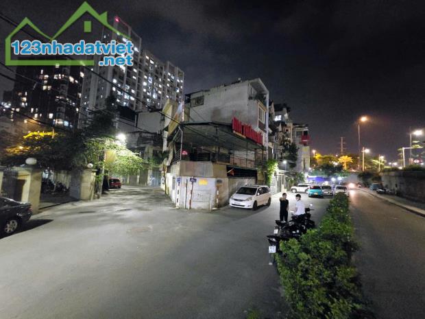PHÂN LÔ QUÂN ĐỘI 7 CHỖ VÀO NHÀ- HỒ TÂY LỘNG GIÓ 85m MP LẠC LONG QUÂN- 38M 6T NHỈNH 13T - 5