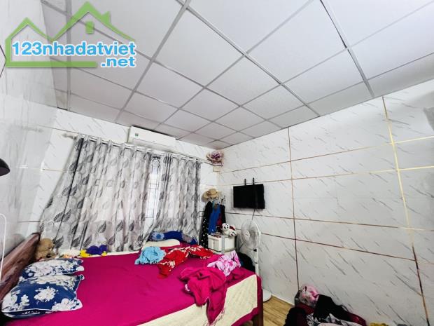 🚗 NHÀ LÔ GÓC 2 CĂN – PHAN VĂN HỚN, Q12 – HẺM XE HƠI – VỪA Ở VỪA CHO THUÊ – CHỈ 5.6 TỶ‼️ - 3