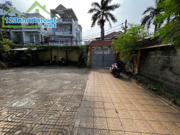 SIÊU RẺ GIẢM GẦN 20 TỶ ĐỊNH CƯ BÁN GẤP BIỆT THỰ GÓC 2 MẶT TIỀN HXH TRƯỜNG CHINH P15 TÂN BÌ - 4