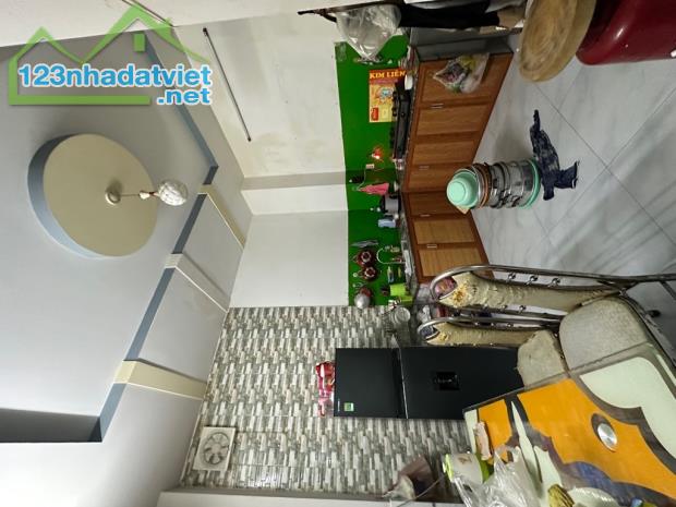 Bán gấp nhà đẹp ở ngay Âu Dương Lân, hẻm 4m thông thoáng, 52m2, nở hậu, SHR, chỉ 6.8 tỷ. - 1