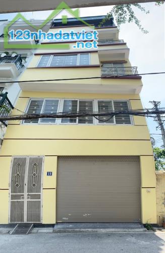 Chính chủ (tìm MG) cho thuê lâu dài, giá hạt dẻ nhà 5 tầng mặt ngõ to như phố - 3 mặt