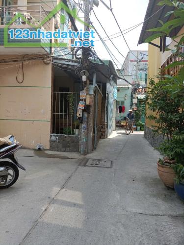 Chính chủ gửi bán gấp nhà 82m² đường Phú Định, Q8 -48tr/m2 – Sổ hồng riêng, giá chỉ 4.4 tỷ - 3