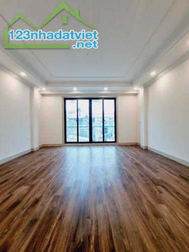 BÁN NHÀ ĐẸP THỤY PHƯƠNG – 5 TẦNG – Ô TÔ ĐỖ GẦN – CHỈ TỪ 6.35 TỶ - 1