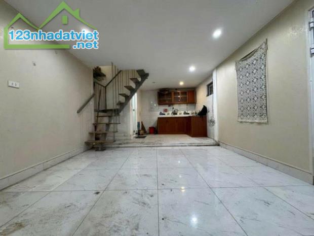 BÁN NHÀ NGÕ CHÙA HƯNG KÝ - MINH KHAI - HBT HÀ NỘI - 32M GIÁ 4.39 TỶ