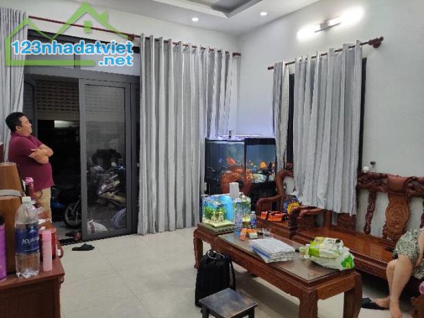 🏡 MẶT TIỀN NGANG 5M – NHÀ ĐẸP 4 TẦNG – 117m² - CÓ PHÒNG TRỌ CHO THUÊ – TÂN THỚI NHẤT, - 1