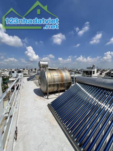 Bán căn hộ dịch vụ Bình Tân, đường số 11, 760m2, 2 mặt tiền, 4 lầu, chỉ 7.X tỷ - 3