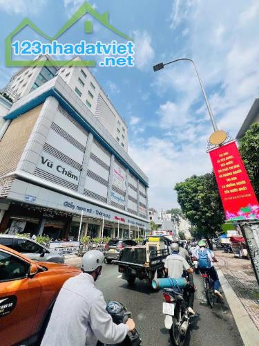 Cần bán căn nhà siêu phẩm đường Lý Chính Thắng Quận 3 19,6 Tỷ - 2