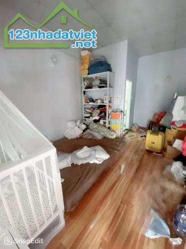 PHÚ NHUẬN - MT KINH DOANH - HẺM NHỰA Ô TÔ TRÁNH - 3 TẦNG BTCT - 4.65 TỶ. - 2