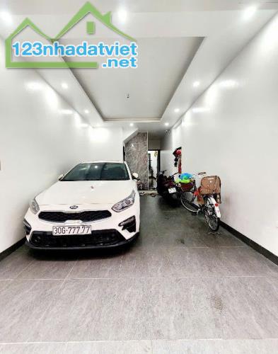 Phân Lô Quân Đội quận Hai Bà Trưng -DT 60m2x5T thang máy ô tô đỗ , vào nhà