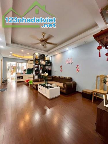 Cần bán gấp căn hộ 68m2 chung cư Thanh Hà Cienco 5 chỉ 2tỷ 570tr - 1