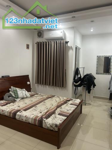 Bán nhà mặt tiền oto Nguyễn Bá Tòng Phường 11 Tân Bình, 5 tầng, giá 12.5 tỷ - 2