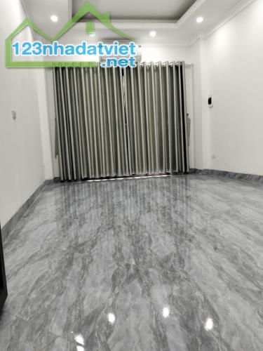 Kiếm Đâu Ra Nhà Nam Dư – Hoàng Mai 31m 5 Tầng – Nở Hậu – 2 Nhà Ra Phố, 6,2 Tỷ. - 4