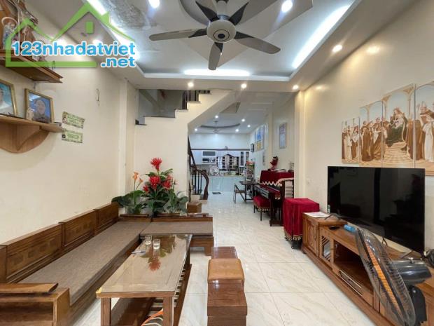 BÁN NHÀ MẶT NGÕ Ô TÔ TẢI, PHỐ QUANG TIẾN – 68M2 x 4 TẦNG – CHỈ CÁCH PHỐ PHÚ ĐÔ 700M – GIÁ - 3