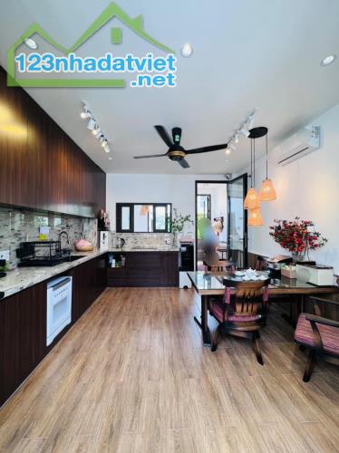 ++Bán nhà mặt tiền Năm Châu, p11, quận Tân Bình; (5*12) 3 tầng - 12,7 tỷ - 1