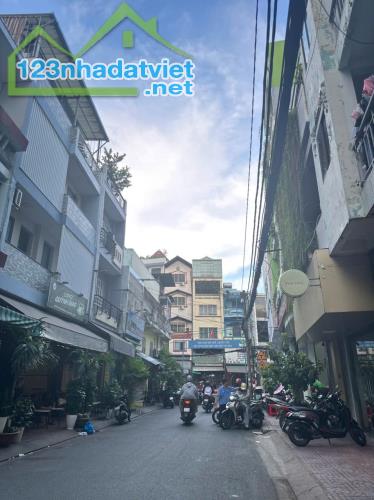 ++Bán nhà mặt tiền Năm Châu, p11, quận Tân Bình; (5*12) 3 tầng - 12,7 tỷ - 3