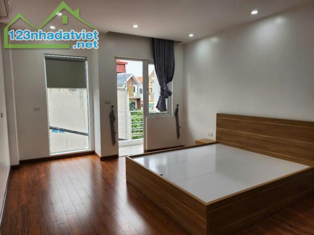 NHÀ 5 TẦNG - FULL NỘI THẤT - GẦN MỸ ĐÌNH, CẦU GIẤY - NGÕ NÔNG - HIẾM CÓ! - 3