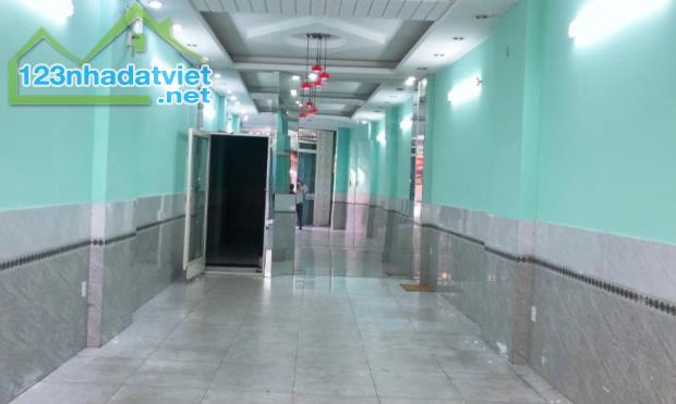 MT Nguyễn Thái Bình, cạnh ngã tư Út Tịch, 3 tầng, 6pn - 1