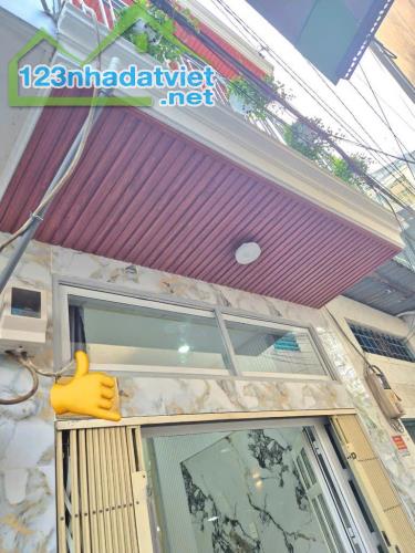 Bán nhà âu cơ 3x8m 3 lầu 3 tỷ TL