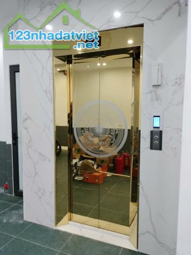 bán toà nhà CHDV Mai Động, 64m x 6 tầng, 14 phòng full nội thất, giá 15,x tỷ