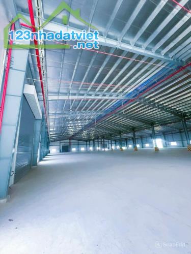Cho thuê nhà xưởng khuôn viên gần 1ha, KCN Long Thành, Đồng Nai, giá thuê 590tr/tháng.