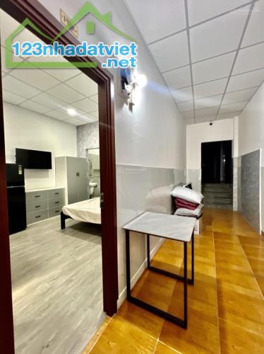 Bán nhà đường Bắc Hải, Q.10, 111m², CHDV 9 tầng, 10,x tỷ