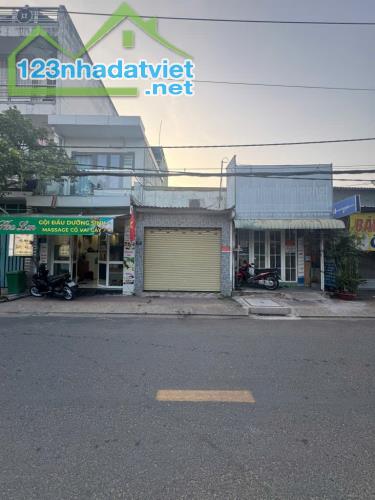 MẶT TIỀN ĐƯỜNG 185, DT 33M², DÒNG TIỀN ỔN ĐỊNH, PHƯỚC LONG B, QUẬN 9