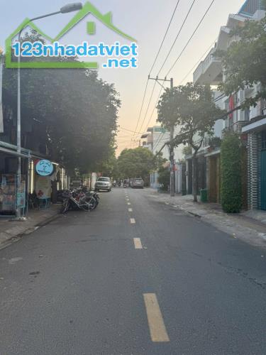 MẶT TIỀN ĐƯỜNG 185, DT 33M², DÒNG TIỀN ỔN ĐỊNH, PHƯỚC LONG B, QUẬN 9 - 2