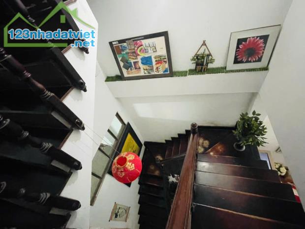 BÁN GẤP NHÀ NGỌC HỒI HOÀNG MAI 2 MẶT THOÁNG TRƯỚC SAU 56M GIÁ NHỈNH 8 TỶ - 1