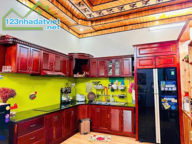 💥  CẦN BÁN NHÀ Ở TRUNG TÂM THÀNH PHỐ BAN MÊ THUỘT GẦN COOPMARK. 💰  4 tỷ 2 - 3