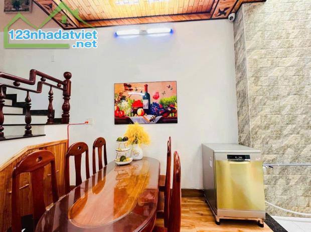 💥  CẦN BÁN NHÀ Ở TRUNG TÂM THÀNH PHỐ BAN MÊ THUỘT GẦN COOPMARK. 💰  4 tỷ 2