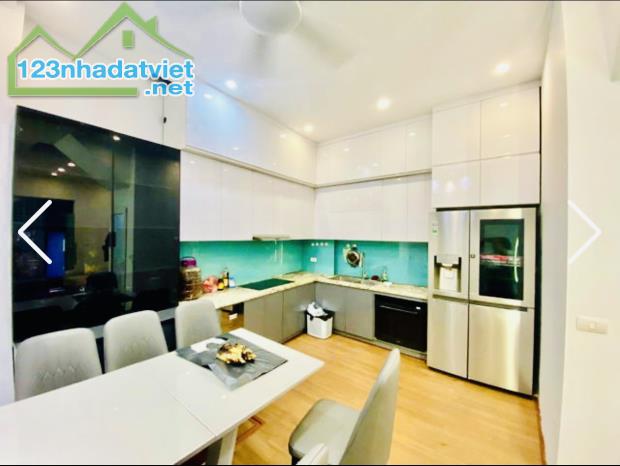 NÓNG HỔI!!!BÁN NHÀ TT MỄ TRÌ-41M-5T-6P.NGỦ-FULL NỘI THẤT-Ô TÔ ĐỖ CỔNG-CHỈ HƠN 8 TỶ - 4