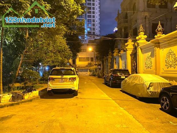 ⚜️ BIỆT THỰ VIP NHẤT KHU D5 VƯỜN ĐÀO, TÂY HỒ 200M2 5T MT 13M, CHỈ 86 TỶ ⚜️
