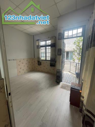 DƯƠNG BÁ TRẠC P1,Q8 - 47m2 (4.4m ❌ 10.6m)- NGAY CẦU NGUYỄN VĂN CỪ - DT 11TR/THÁNG - 4.9 TỶ - 5