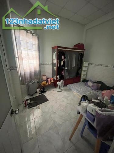 DƯƠNG BÁ TRẠC P1,Q8 - 47m2 (4.4m ❌ 10.6m)- NGAY CẦU NGUYỄN VĂN CỪ - DT 11TR/THÁNG - 4.9 TỶ - 4