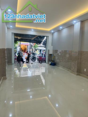 MẶT TIỀN VỈA HÈ BÔNG SAO Q8 - NHÀ 3 TẦNG BTCT - MỚI - KINH DOANH ĐỈNH - 4X17M - CHỈ 13.2T - 1