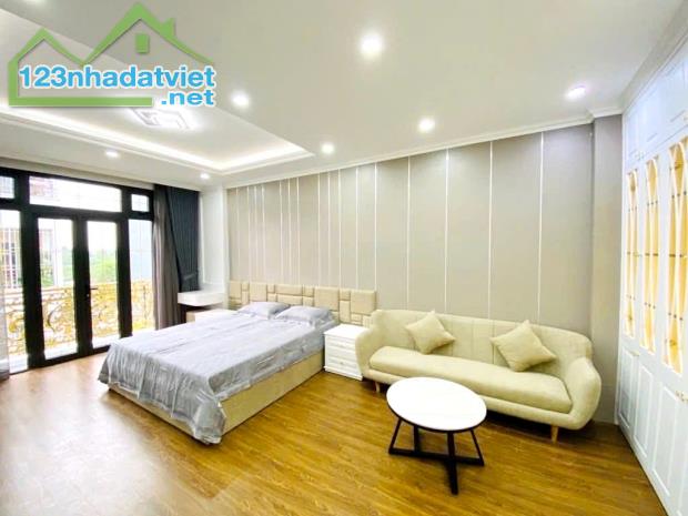 GẦN 50M, NHÀ 5 TẦNG LẠC LONG QUÂN CẦN BÁN , THOÁNG TRƯỚC SAU, GẦN BÃI ĐỖ XE Ô Tô, 9.2 TỶ - 1